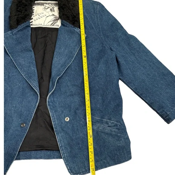 Oscar de la Renta Vintage Denim Jacket w Shearling Collar - Picture 5 of 8